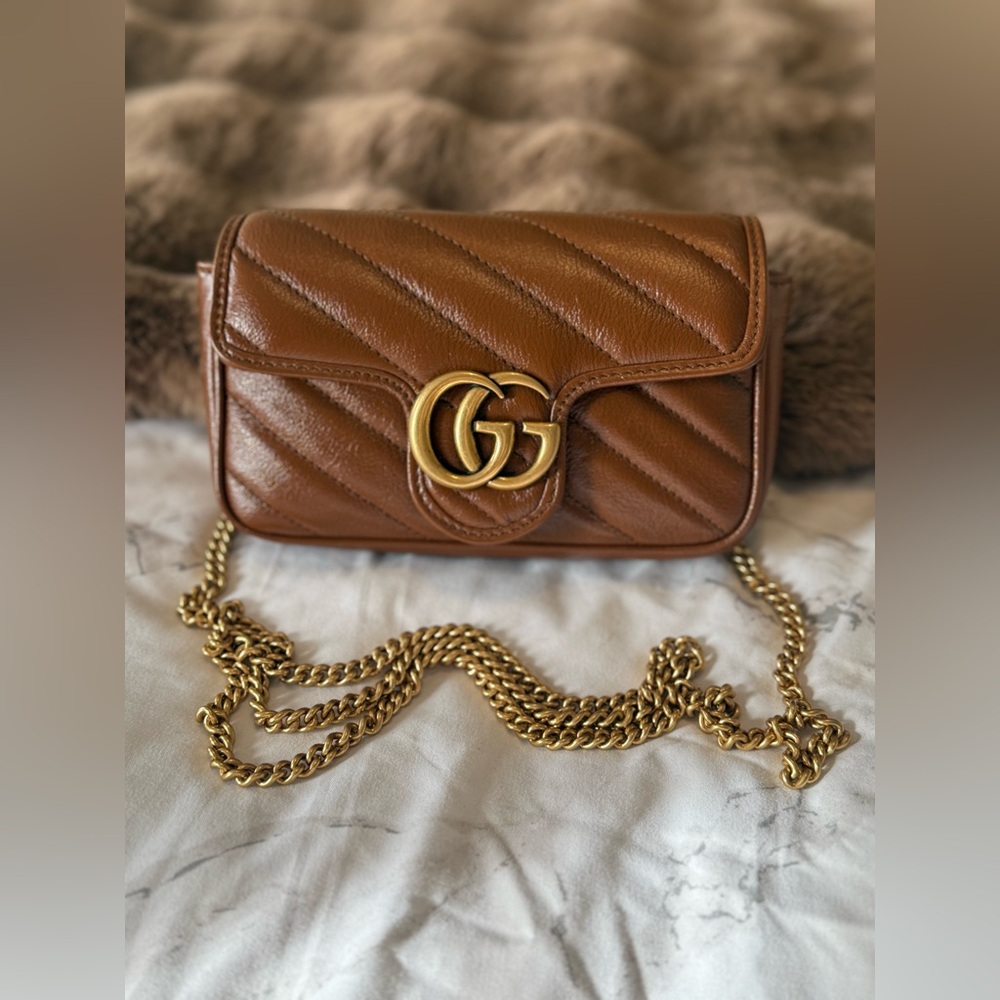 ❌❌SOLD ON FB❌❌🎀New Gucci Brown Super Mini Marmont 🎀 - Picture 2 of 12